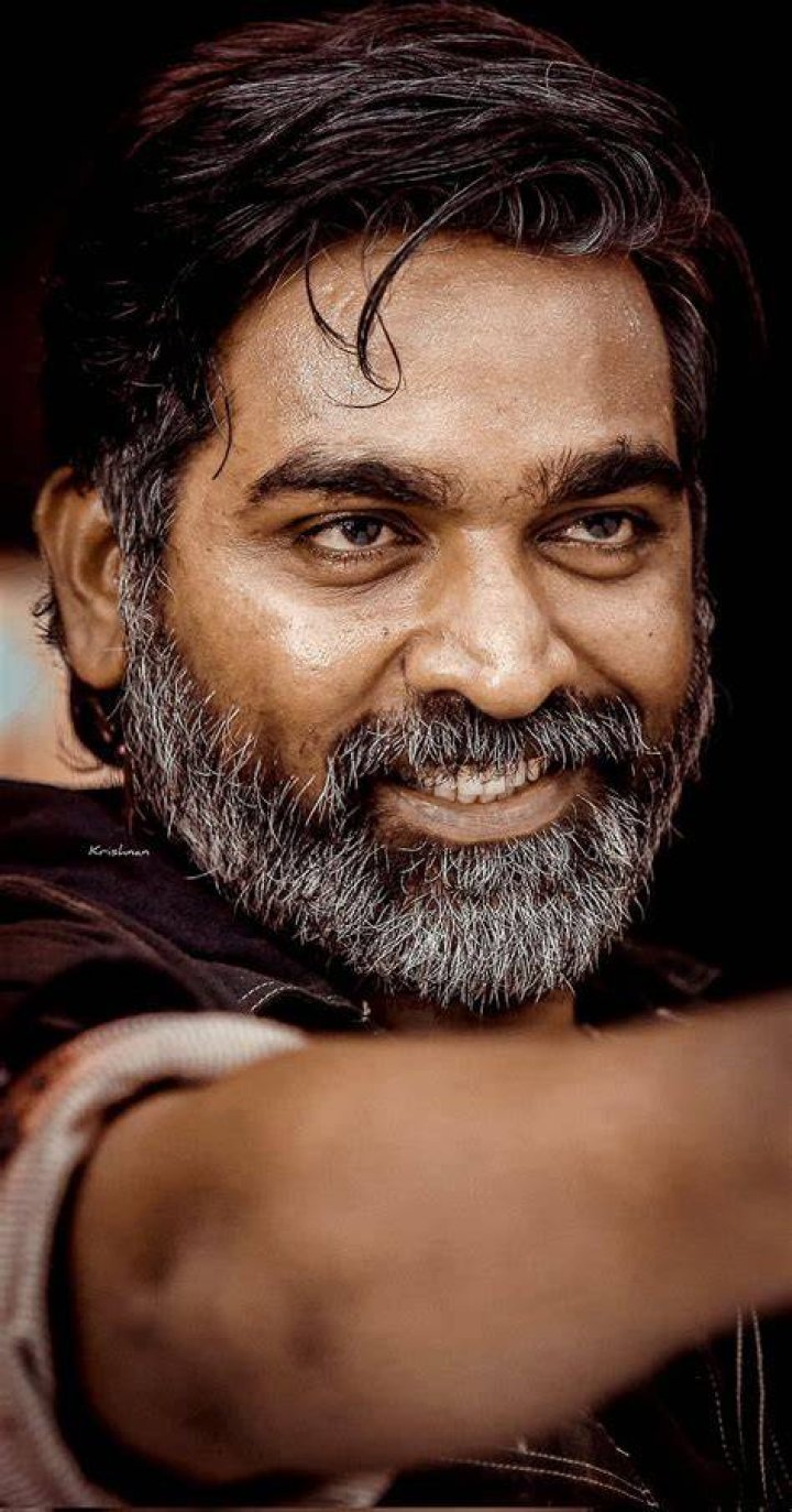 Vijay Sethupathi's new look for next movie stuns netizens! Tamil News